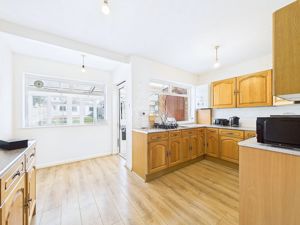 Photo 6- click for photo gallery